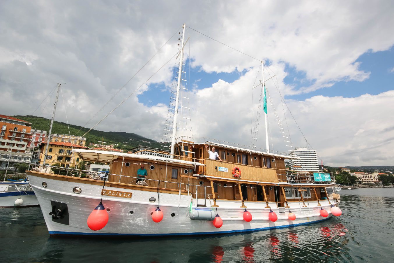 Heritage Collection – Upper/Main Deck Cabin