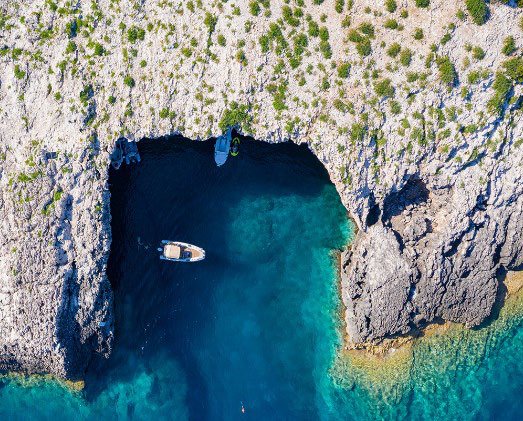 Croatian Wilderness (Trogir ↔ Trogir) - photo 2