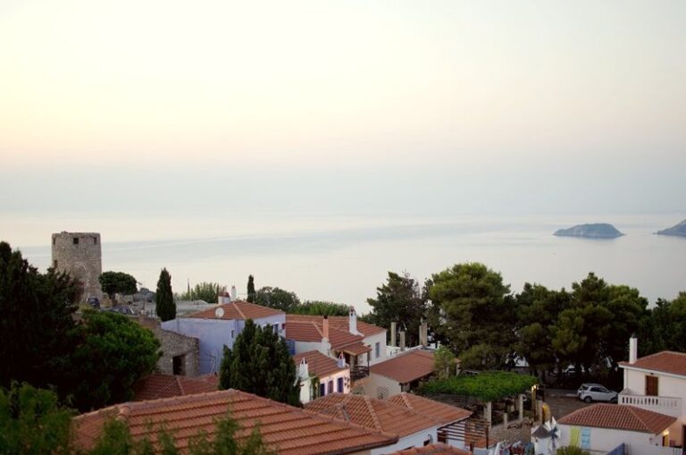 Agia Kiriaki & Trikeri, Pelion