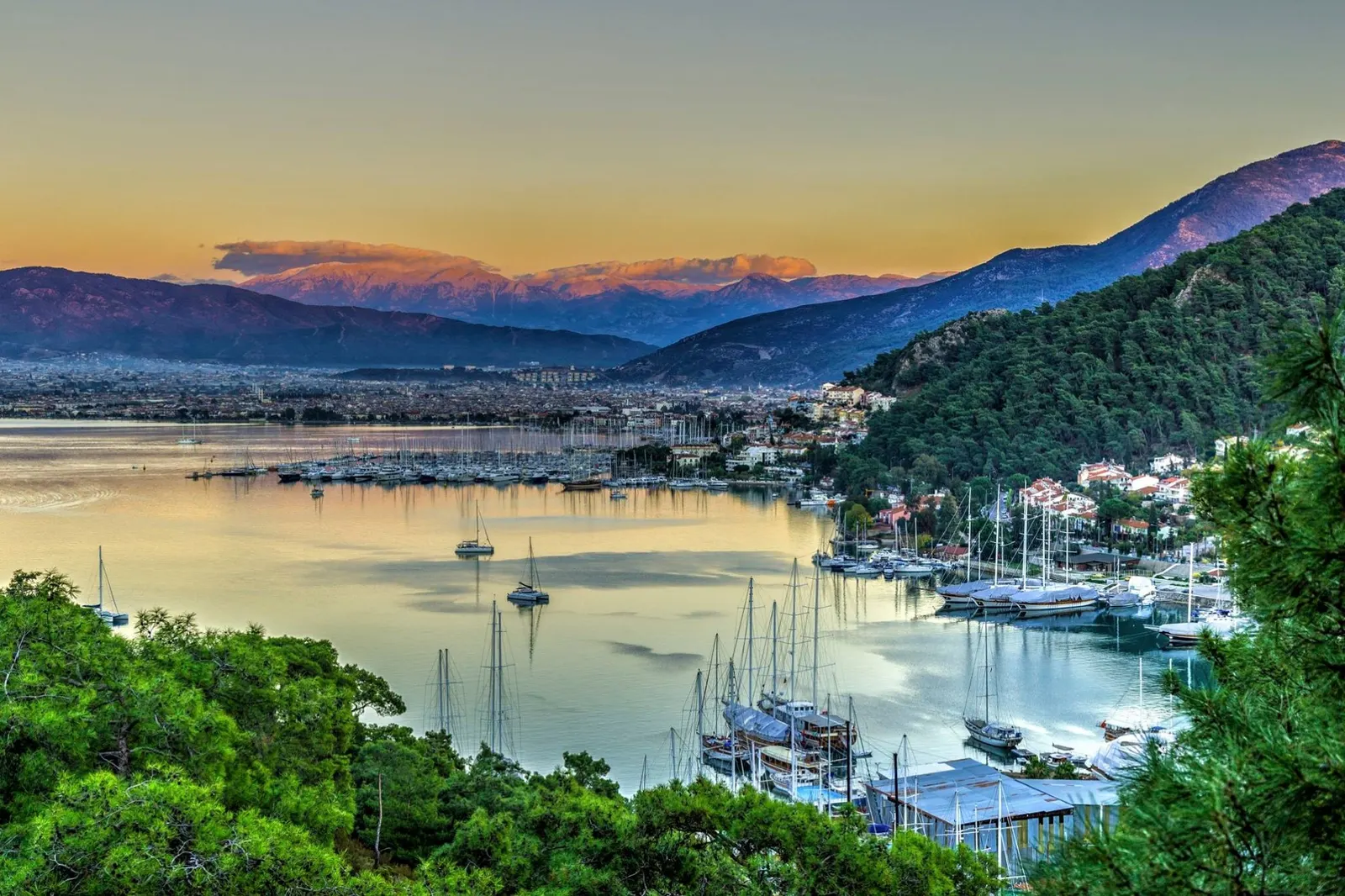 Cabin Charter in Turkey: Routes, Tiers and What a Week Onboard Looks Like