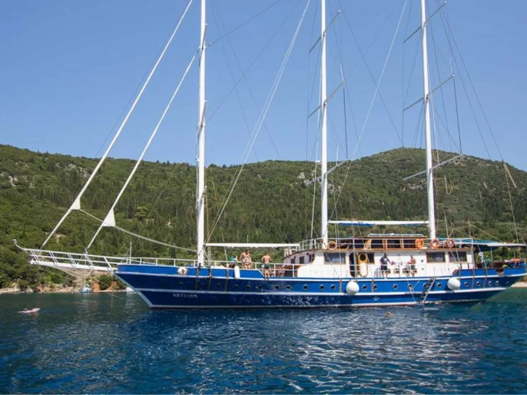 Artemis 1