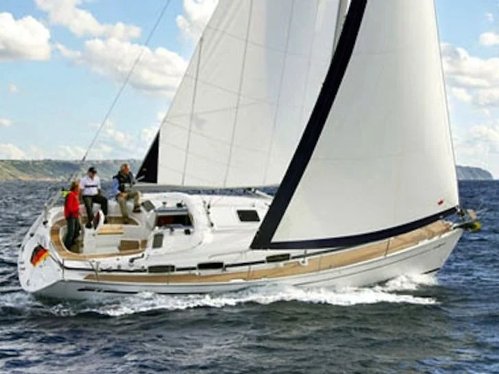 Bavaria Cruiser 36