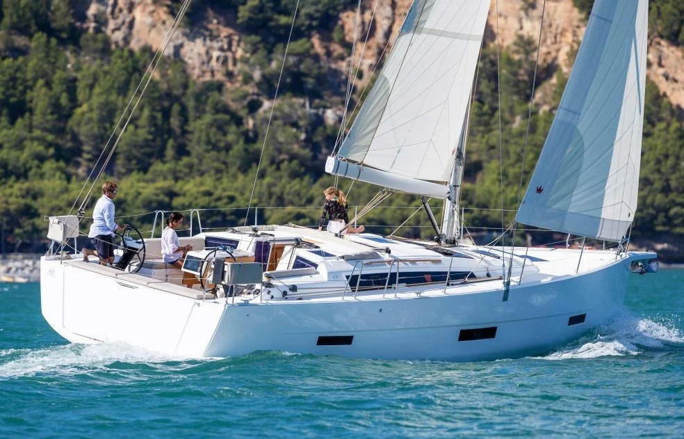 Dufour 430