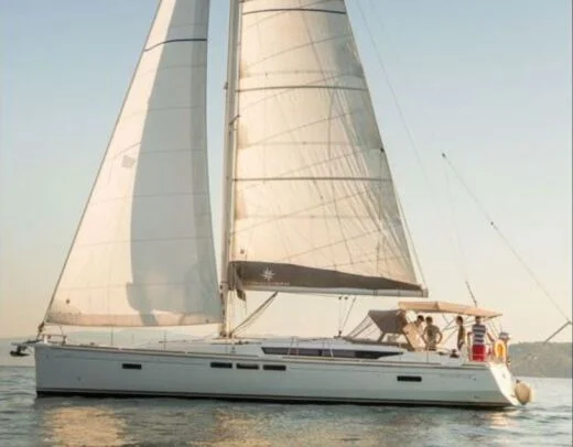 Sun Odyssey 519