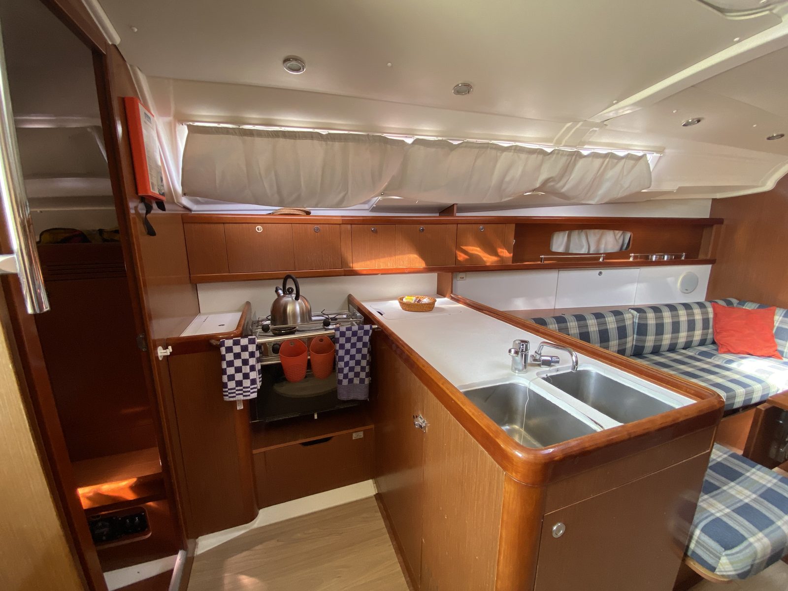 Oceanis 37 3