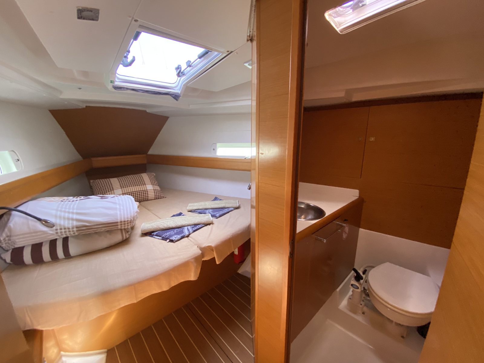 Sun Odyssey 409 2