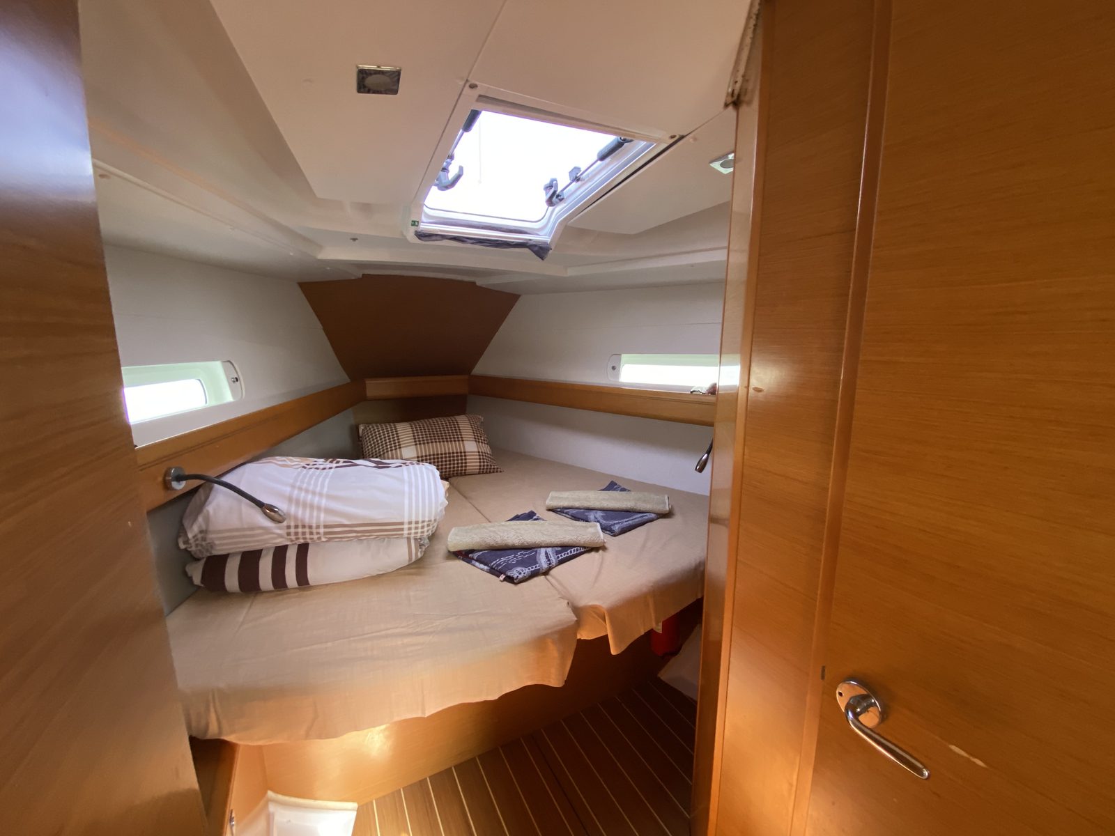 Sun Odyssey 409 4