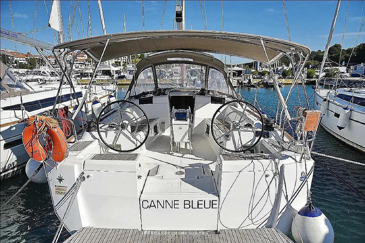 Canne Bleue 3