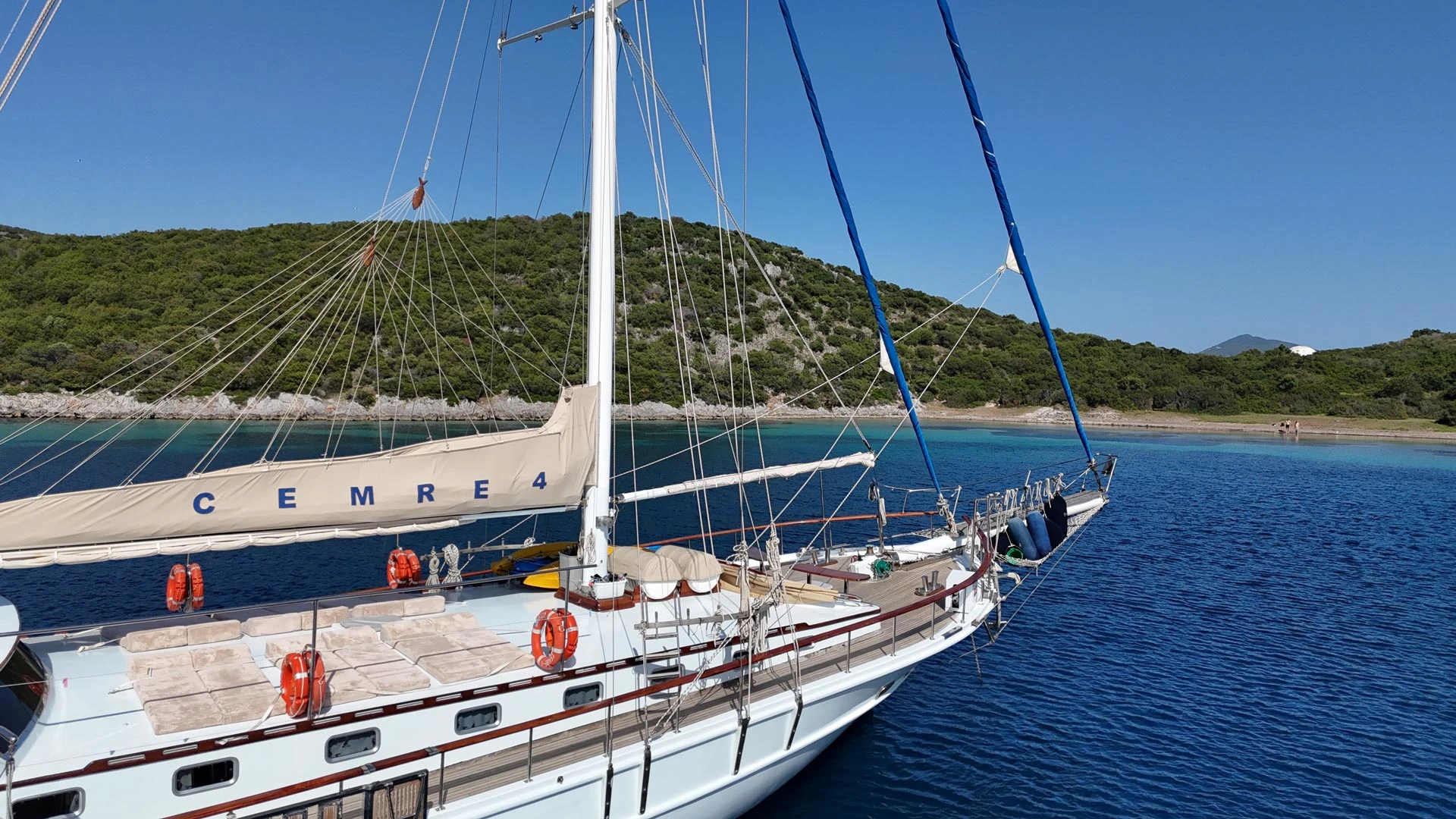 Cemre-4 4