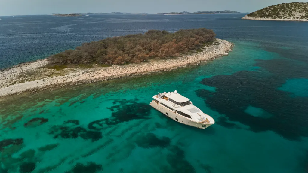 Friend's Boat 2