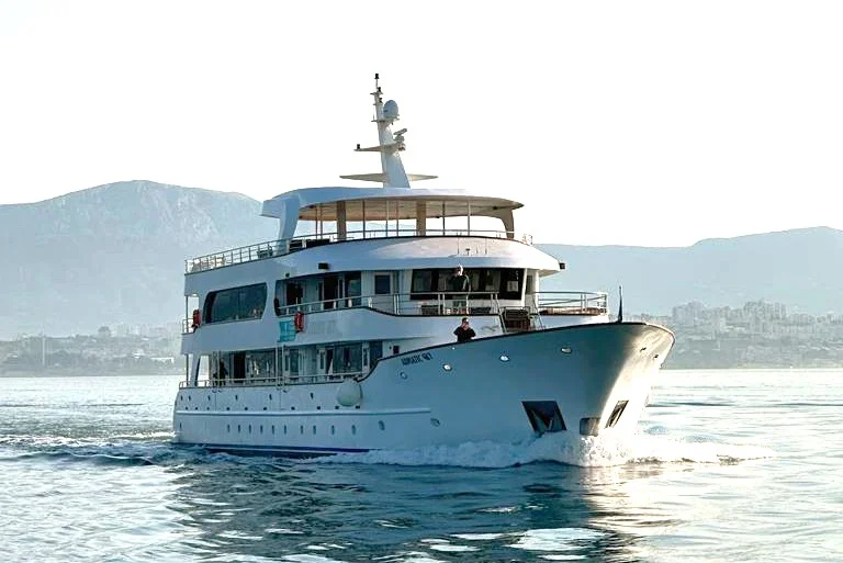MV Adriatic Sky 4