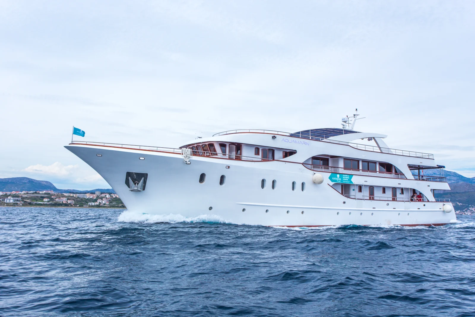 MV Aquamarin 3