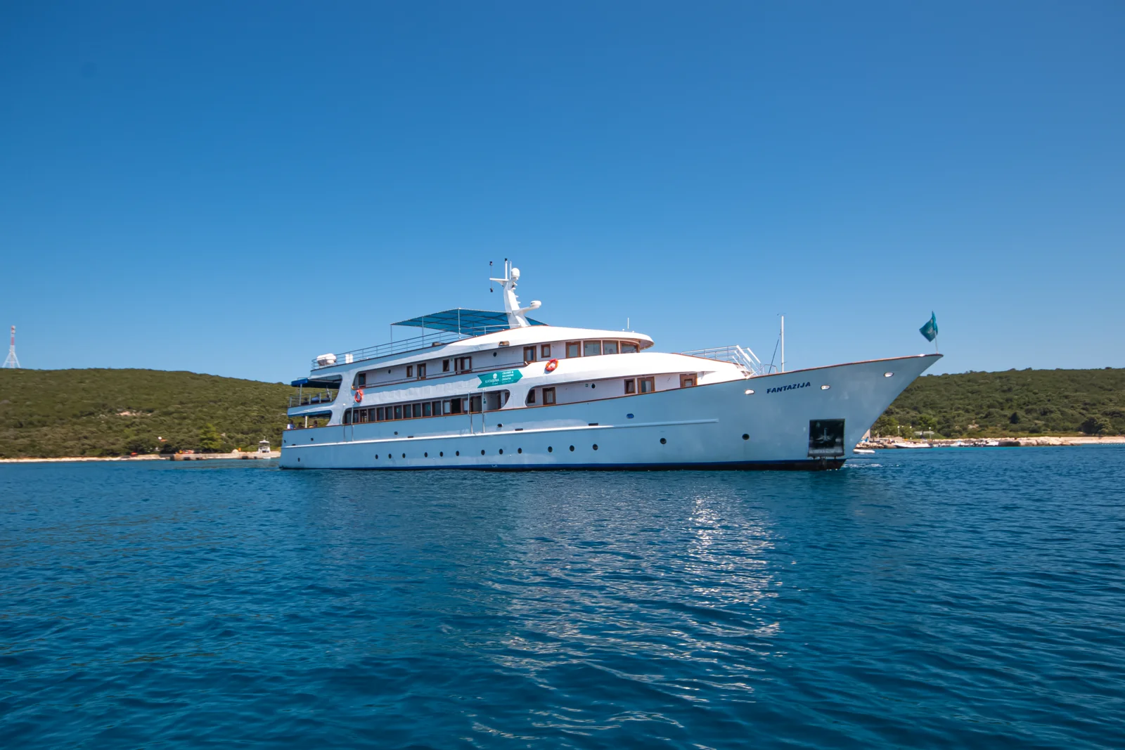 MV Fantazija - photo 5